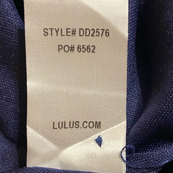 Nwt Lulu’s Here and Luau Navy Blue Floral Print Swing Dress Women’s Size XS - Picture 13 of 13